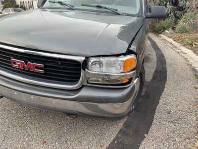 2002 GMC YUKON 1500 SLT