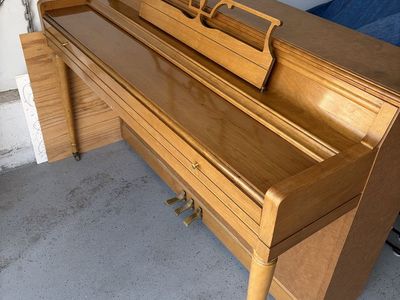 Wurlitzer piano