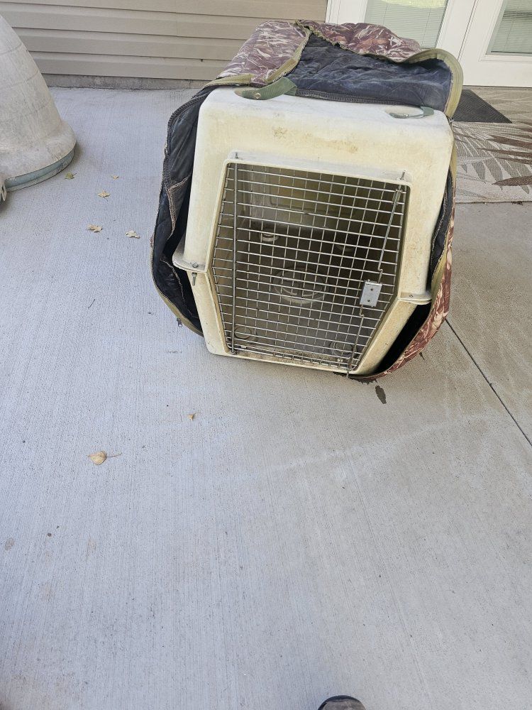 Dog Crate Kennel with Camo Cover - Hunting/Travel Ready