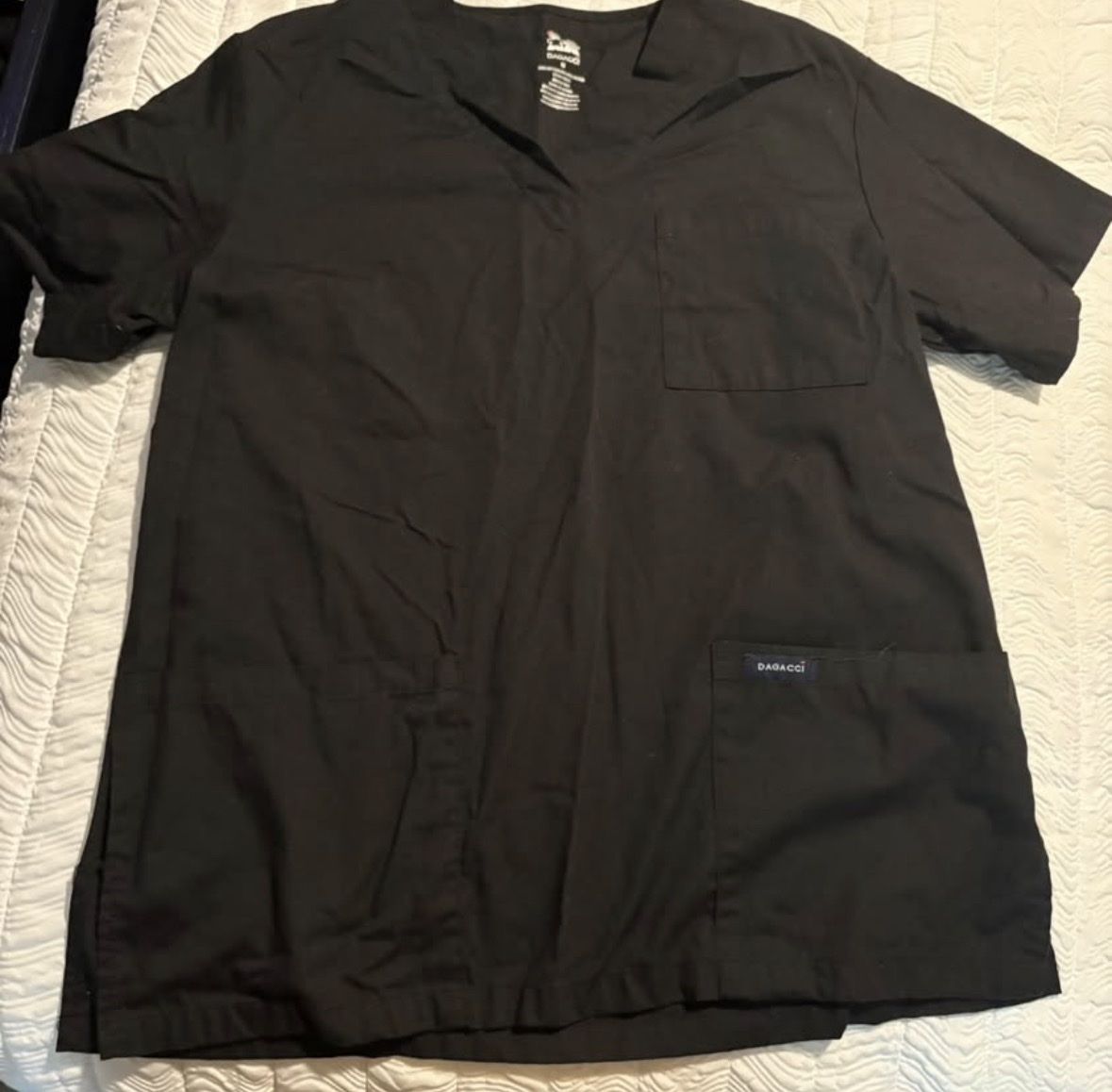 Dagacci Unisex Medical Scrubs Set - Tops & Pants Size Medium