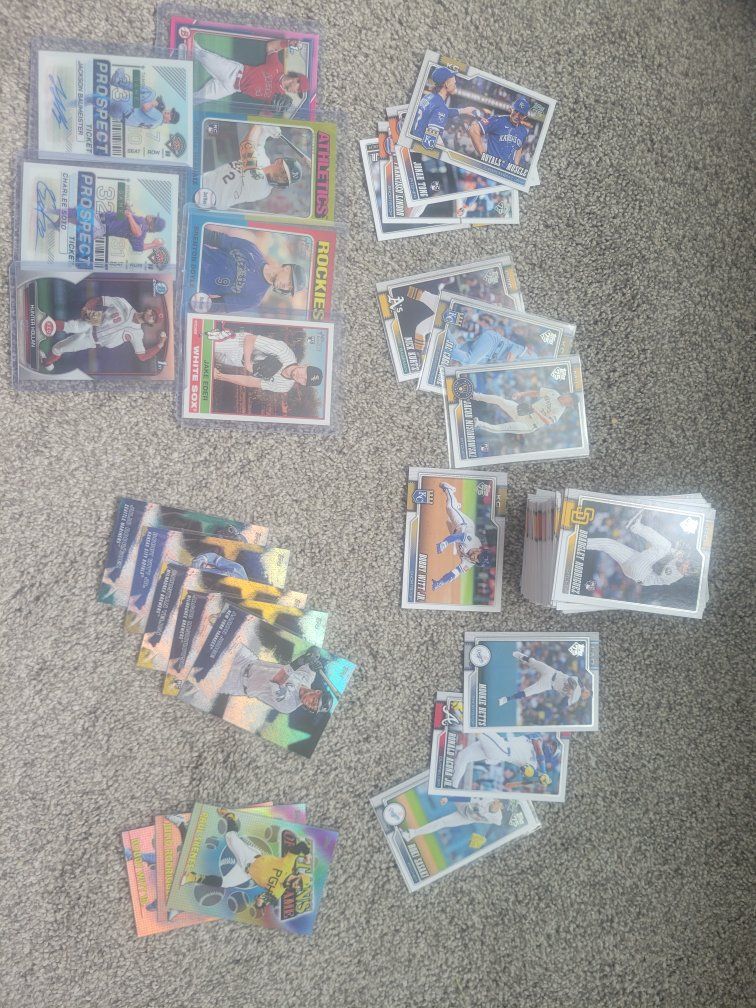 Lot of Assorted Baseball Cards - Topps, Bowman, Rookies, Prospects, & More