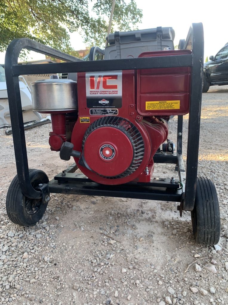 Groban 5500 W Commercial/Industrial Generator