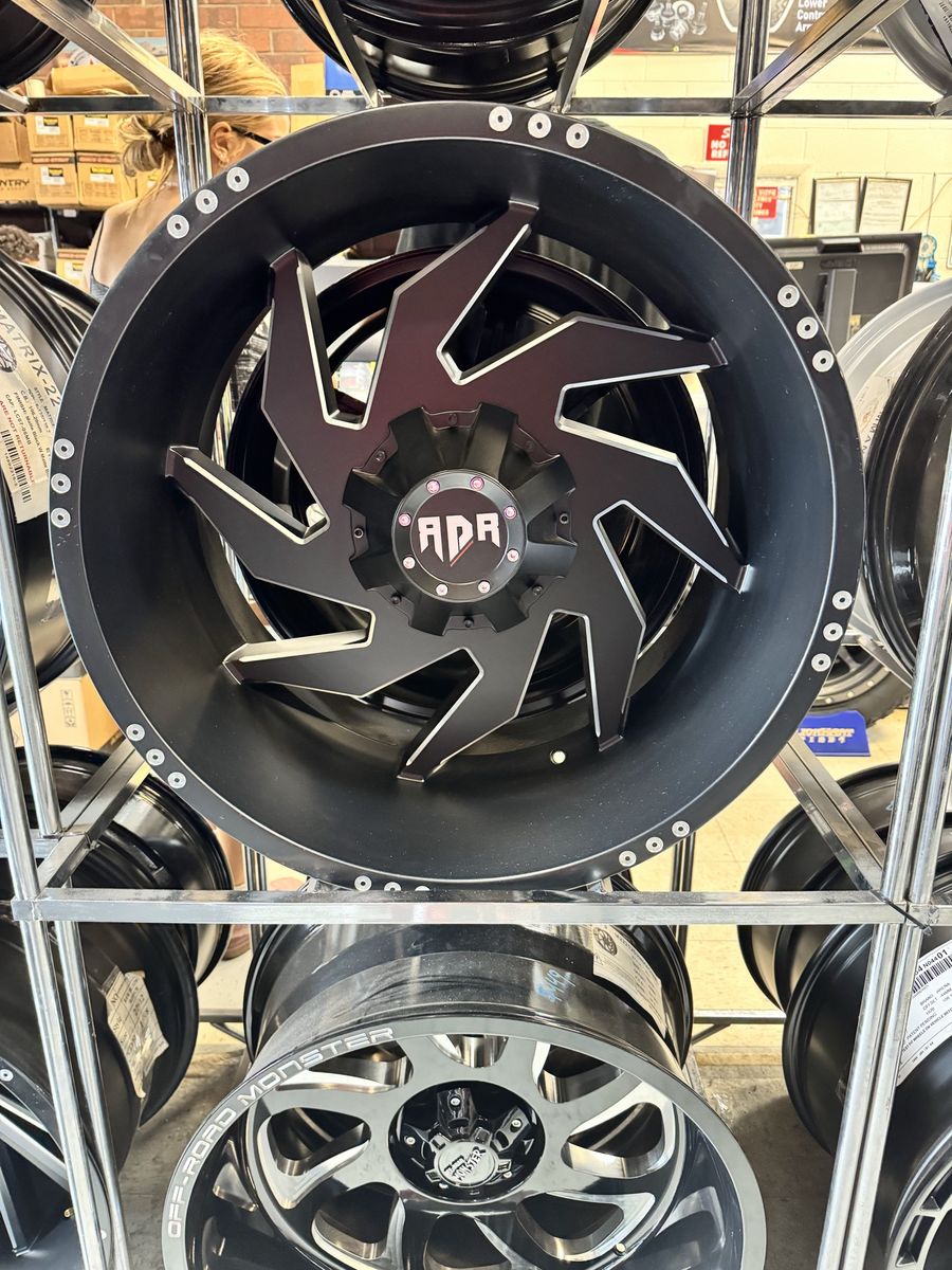 RD19 SYNCHRO 22x12 Off-Road Wheel, lug pattern 135/139.7 brand new set of 4 wheels.
