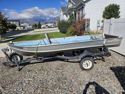 14' Aluminum Fishing Boat With Trailer