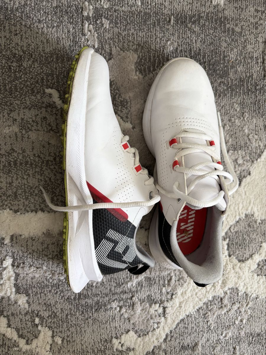 FootJoy Stratos White Golf Shoes youth size 5