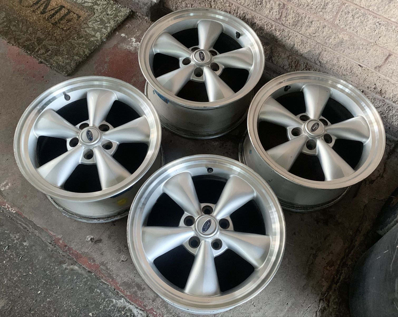 Ford Mustang 17x8 5x114.3 5x4.5 wheels rims set