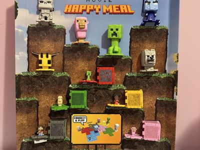 Minecraft Movie Happy Meal Toys - Connect & Play Mini Figs (Full Set/Display)