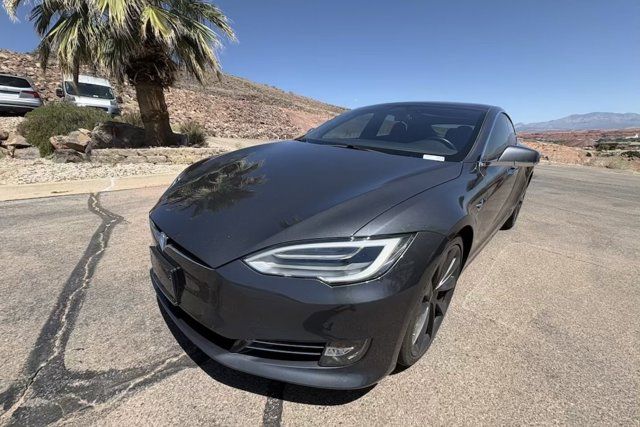2019 Tesla Model S Performance
