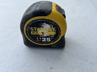 Stanley Fatmax Magnetic Tape Measure
