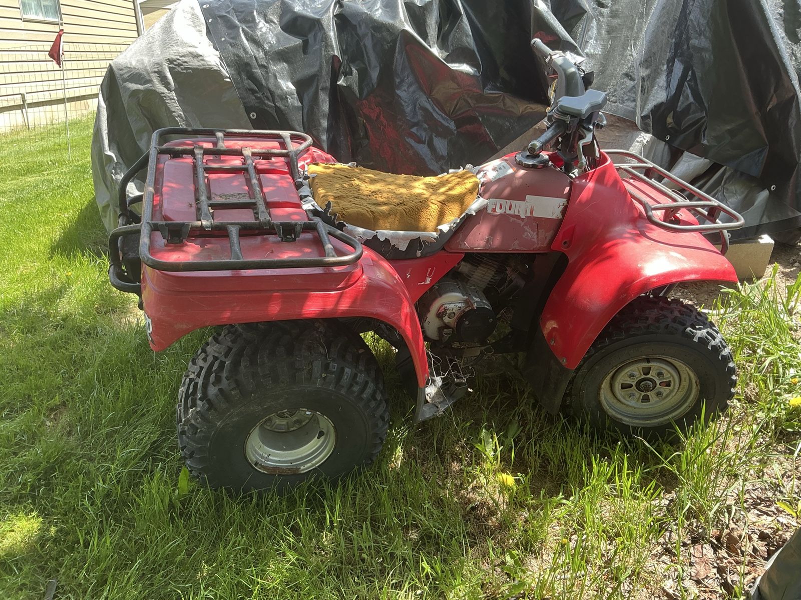 1992 Honda FourTrax *Parts* 4wheeler