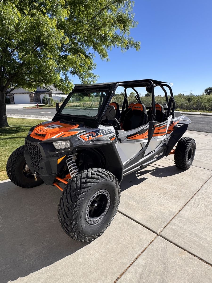 2018 Polaris RZR XP4 Turbo