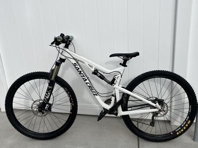 Santa Cruz 5010 Med 27.5