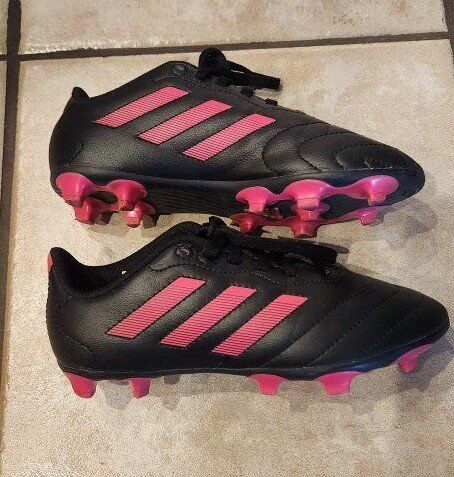 Adidas soccer cleats size 1.5