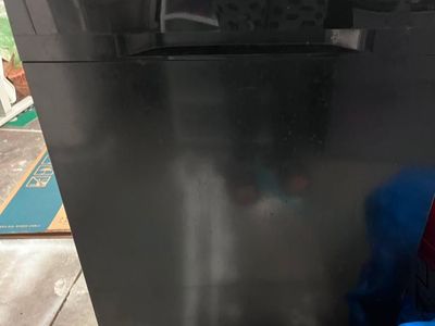 Dishwasher, needs to be fixed