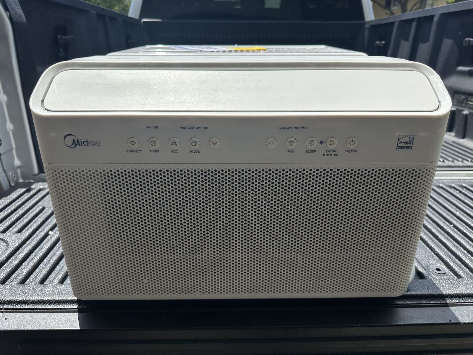 Window Air Conditioner (Midea) 12000 BTU, WiFi Enabled, U-Shaped Inverter