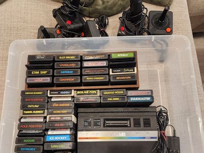Atari 2600 Junior 41 games lot