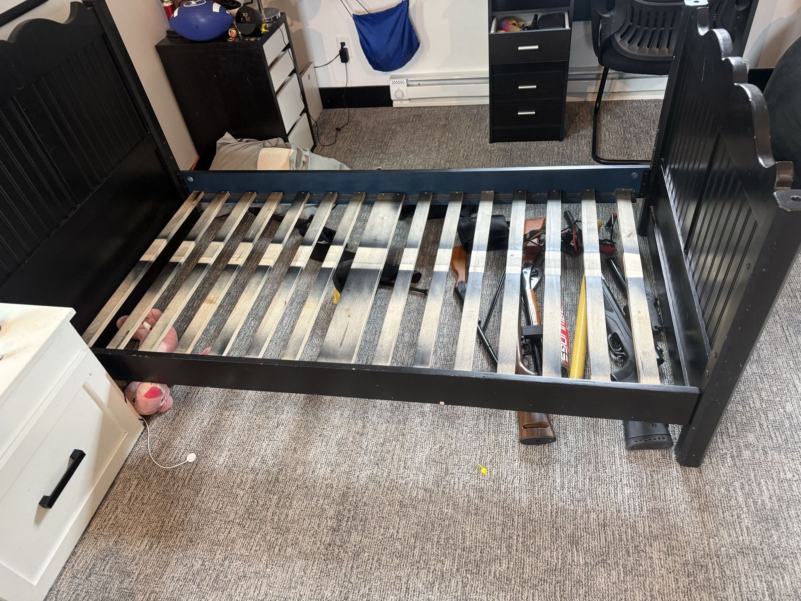 Main image 6