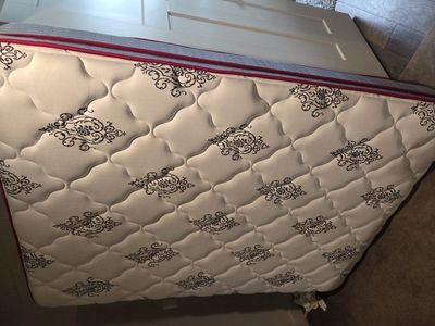 queen size mattress