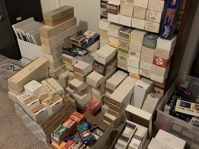 Want to buy late 90s basketball cards