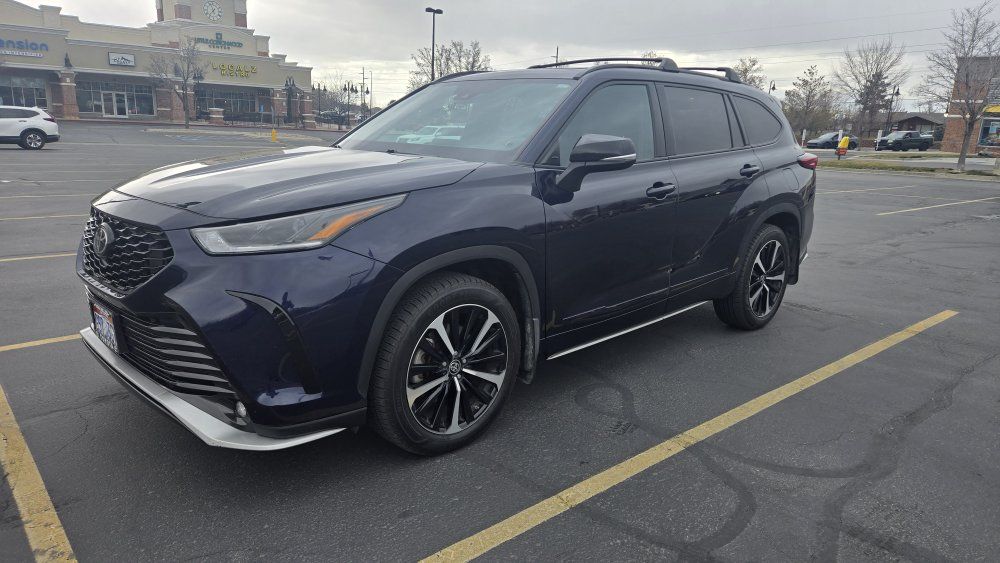 2021 Toyota Highlander XSE