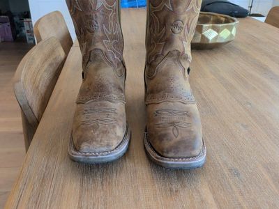 Double-H square toe boots