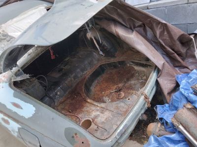 Parting out 1958 Jaguar MKI 3.2