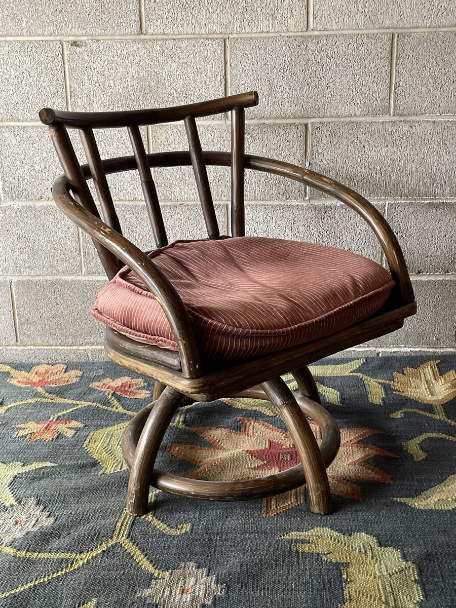 Vintage Rattan Swivel Accent Chair with Cushion