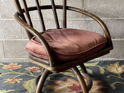 Vintage Rattan Swivel Accent Chair with Cushion