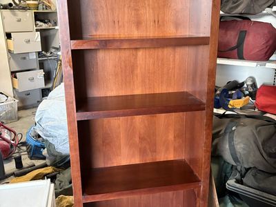 Shelf cabinet