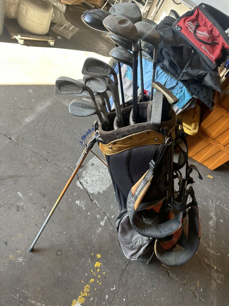 Right Handed Golf Clubs With Ogio Bag