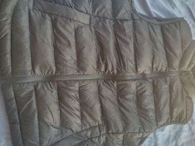 NEW OLIVE GREEN VEST