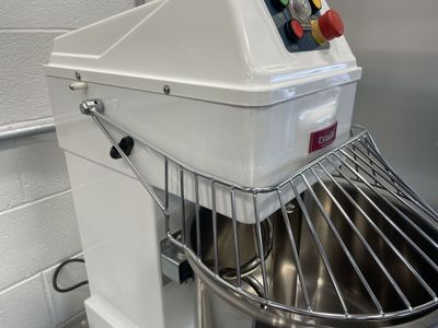 Estella SM30 30-Qt Commercial Spiral Mixer – Excellent Condition