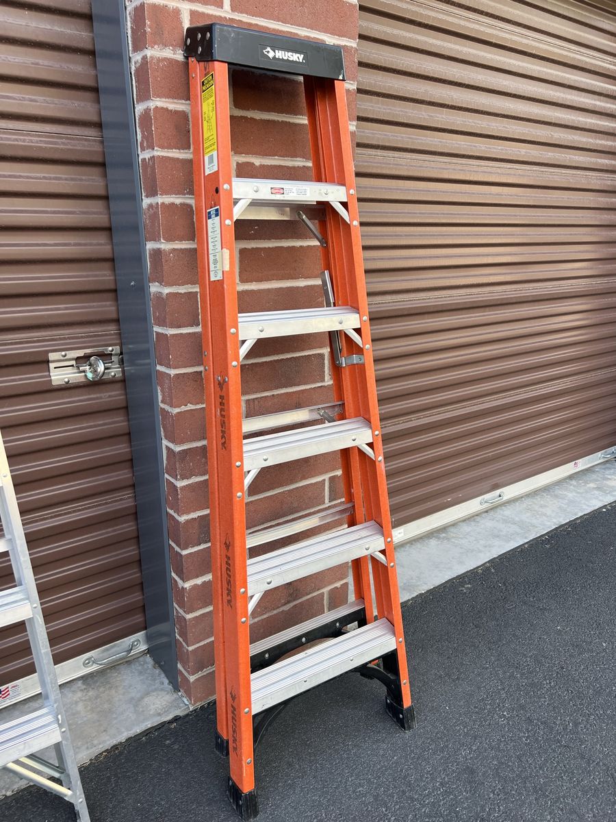 Husky Fiberglass A-Frame Step Ladder in Great Condition - 5 Feet 8 Inches Tall