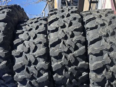 Maxxis Carnivore sxs tires