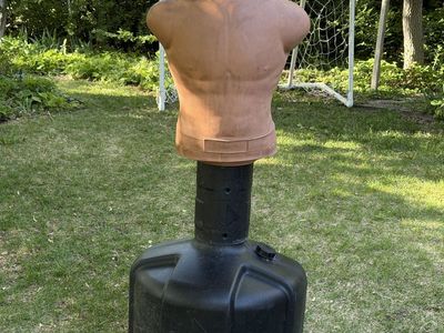 Boxing bob dummy