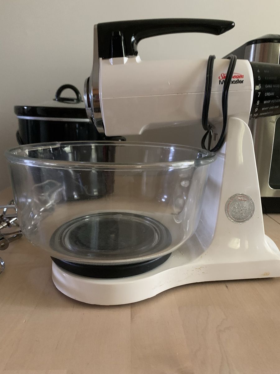 Sunbeam Mixmaster Stand Mixer Vintage White Glass Bowl Mix Knead Blend Retro Kitchen