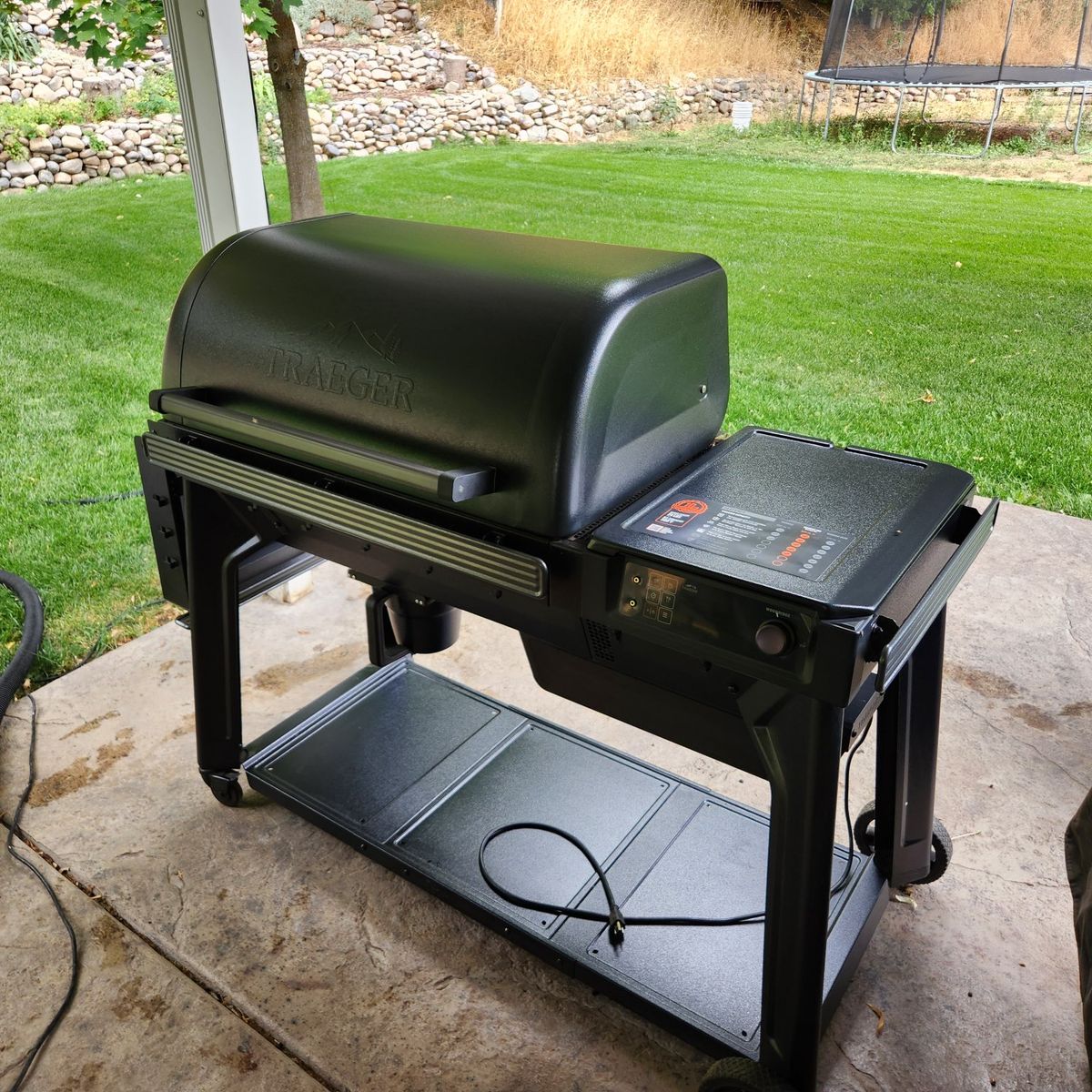 Traeger Woodridge Pro