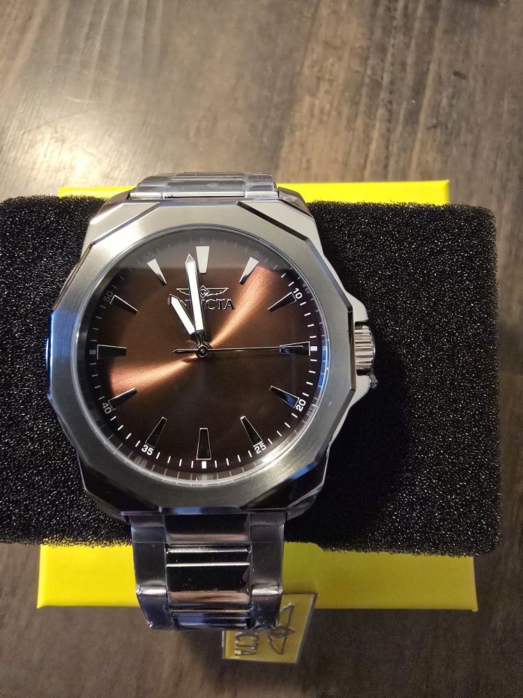 Invicta 50986 Speedway Dominus 42mm Brown Dial and Stainless Steel Band in Box