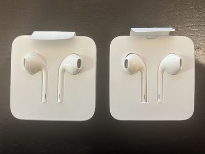 Apple earbuds (corded) - FREE