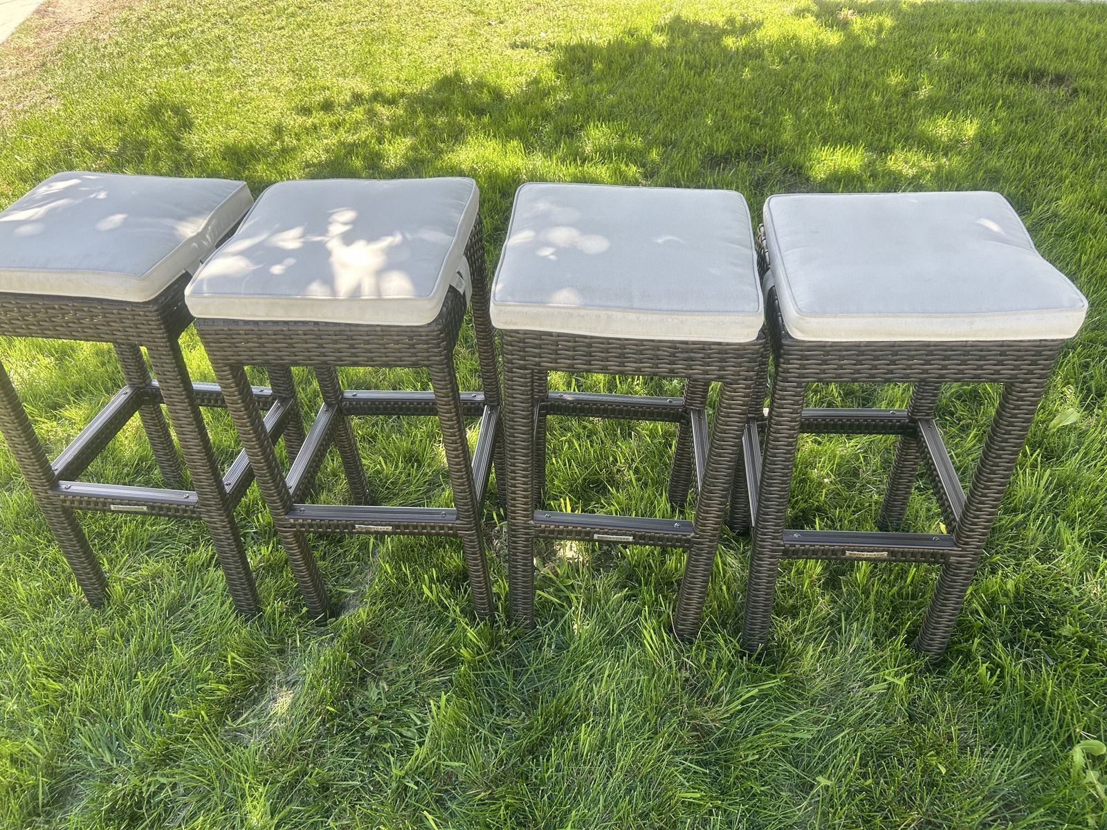 Set of 4 Frontgate Palermo Outdoor Backless Barstools - Luxury