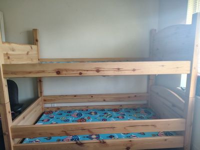 bunk bed