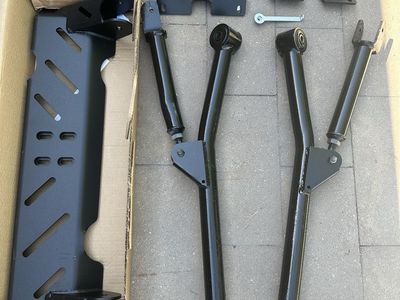 Long arm suspension for Jeep Cherokee XJ 1084-2001 with Johnny Joints control arms New cross member and all hardware