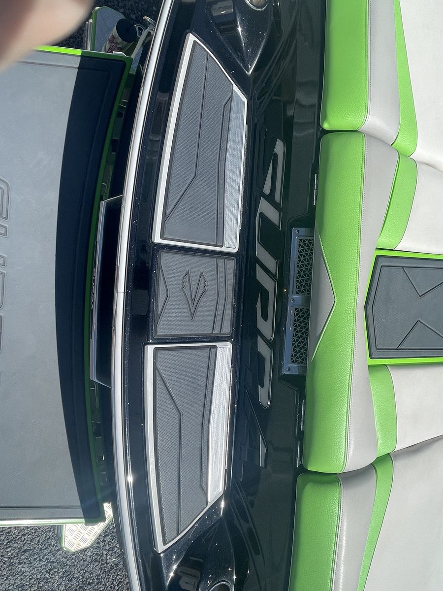 Main image 5
