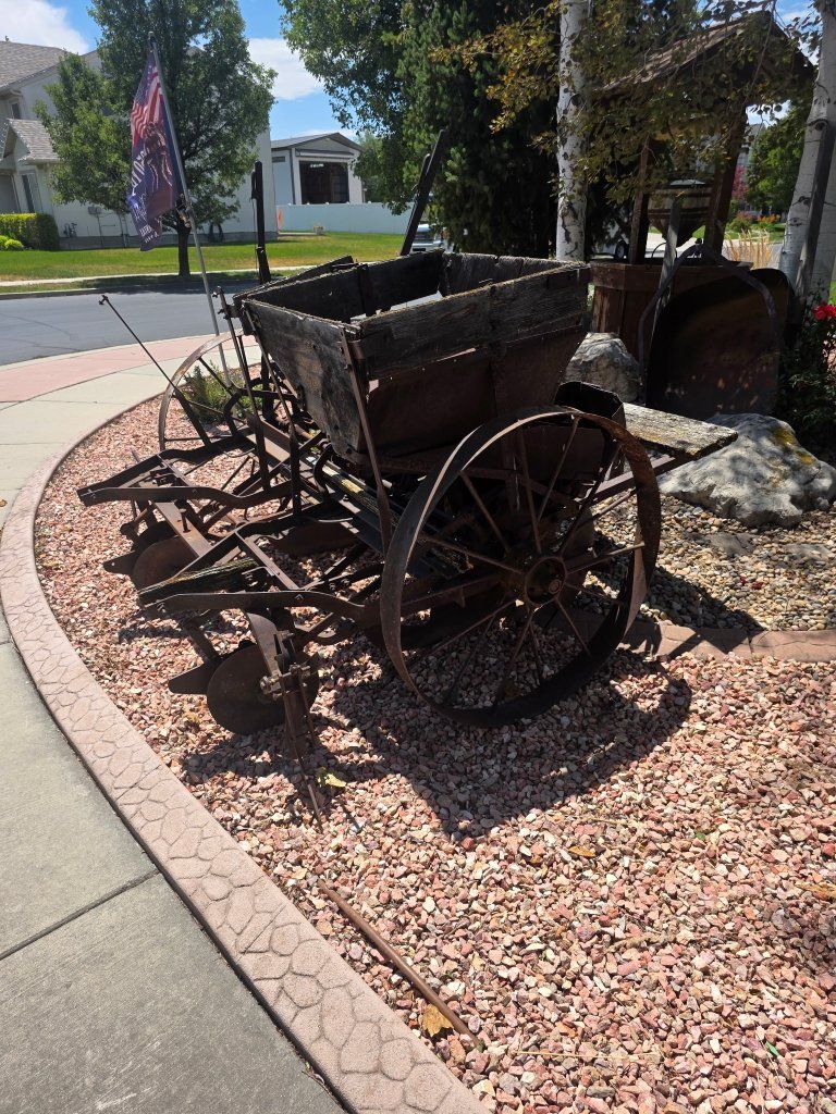 Main image 2