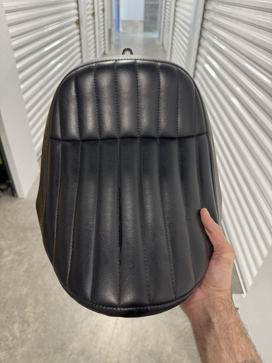 Harley Davidson FXBB Softail Street Bob Stock Seat