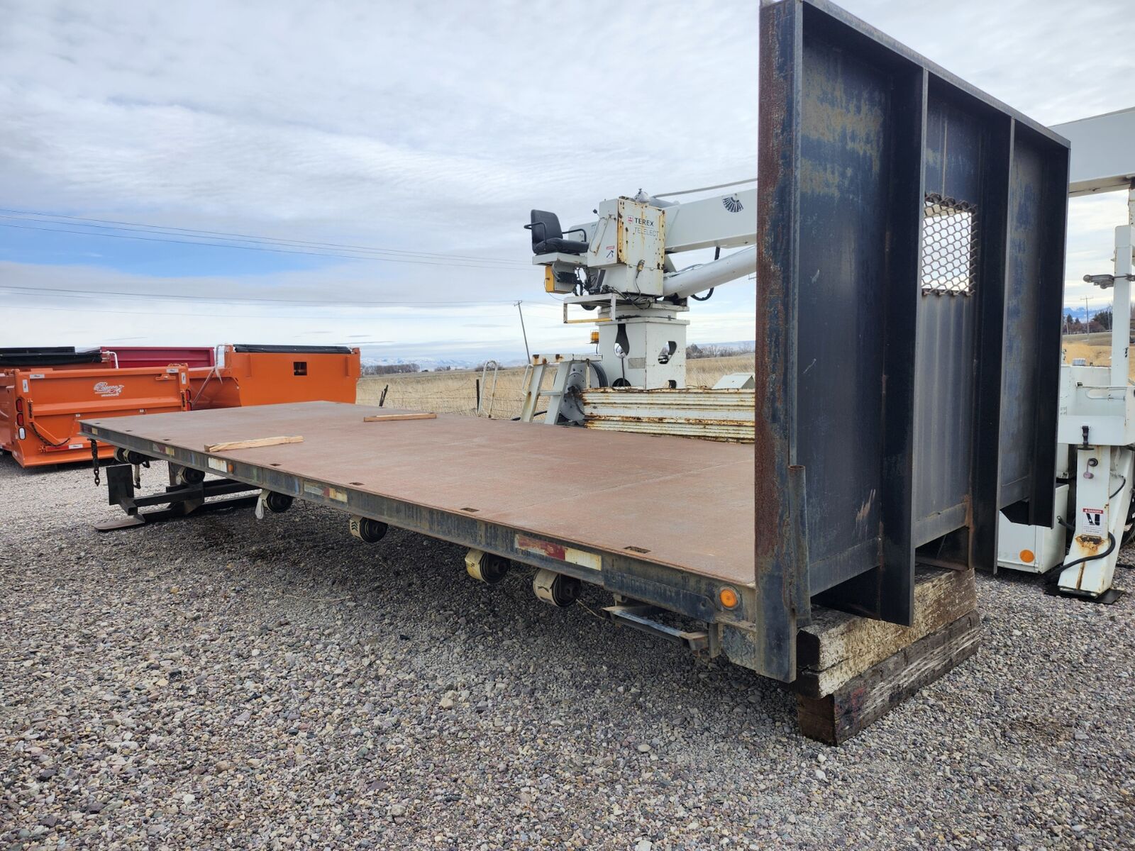 2007 LIFT BODIES INC 24 FT