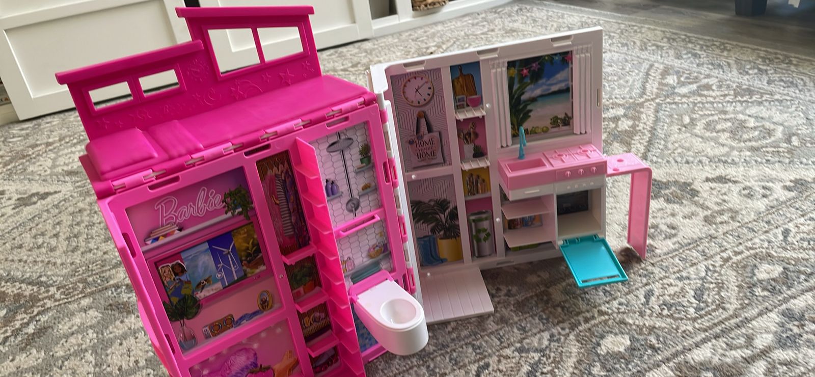 Barbie getaway house playset