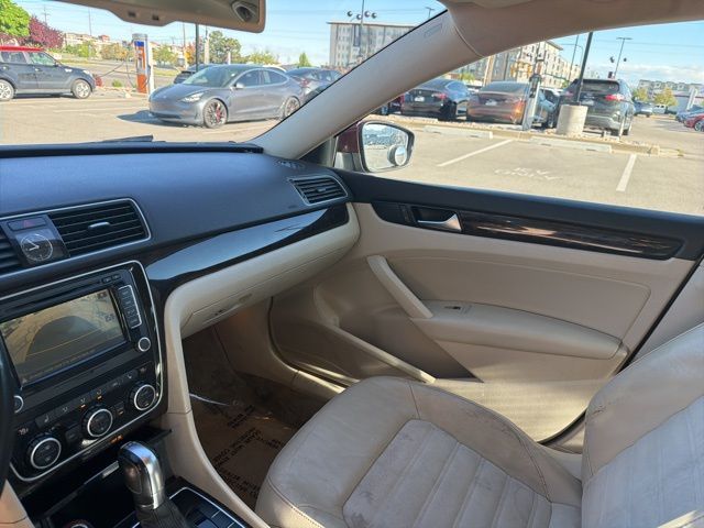 Main image 13