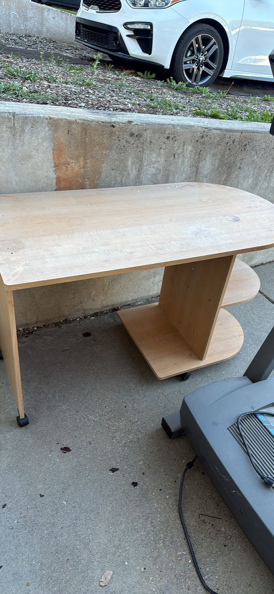 Craft desk