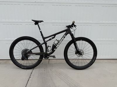 2023 S-Works Epic - Large (Raw Carbon Ultralight Frame)